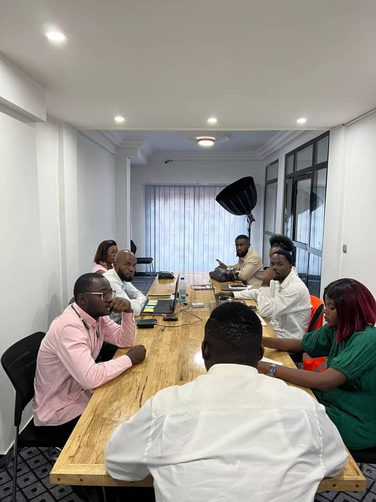 WhatsApp Image 2025-11-10 at 17.06.03