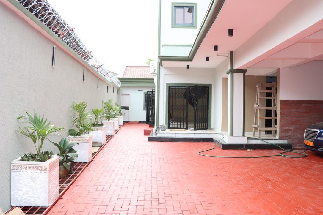 WhatsApp Image 2025-11-10 at 17.31.26